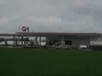 milan and nađa talking from far away