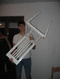 dume displaying the chair